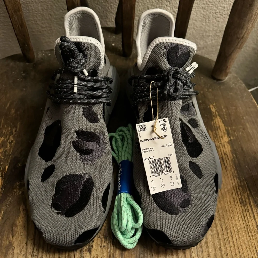 Adidas HU NMD Human Race x Pharrell Animal Print Ash Mens Sz 11.5 Extra Laces